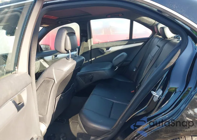 WDDGF4HB6DA765195: 43462383