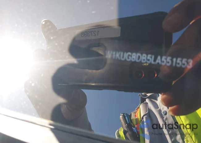 W1KUG8DB5LA551553: 43463848