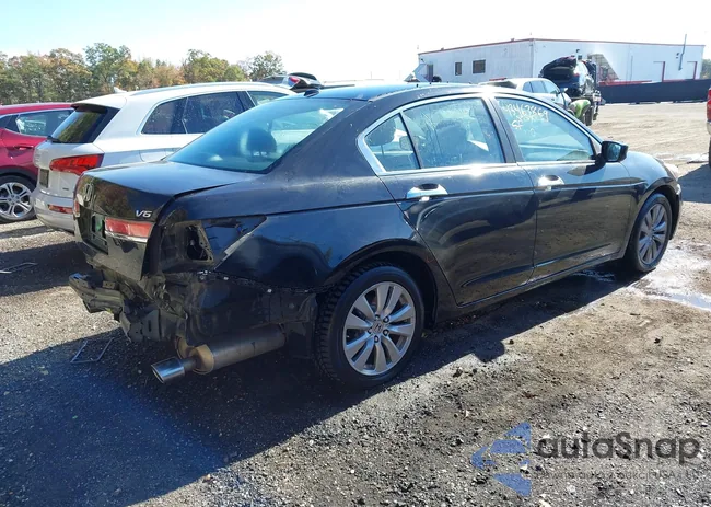 1HGCP3F89CA022568: 43463869