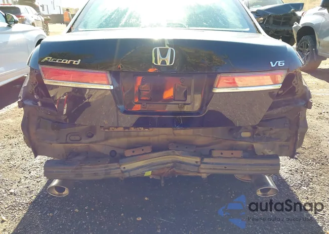 1HGCP3F89CA022568: 43463869