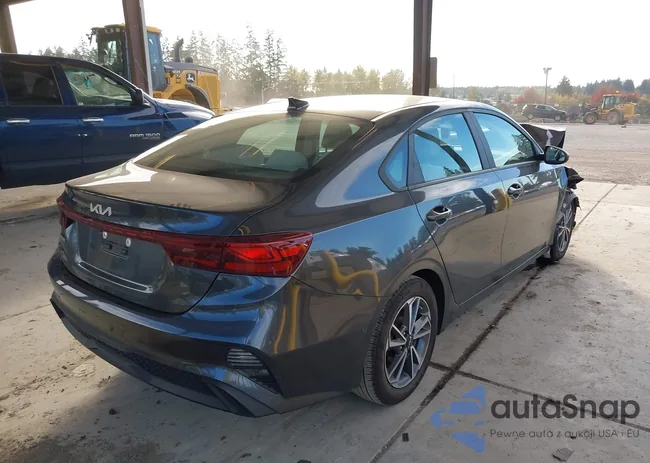 3KPF24AD9NE457157: 43463978