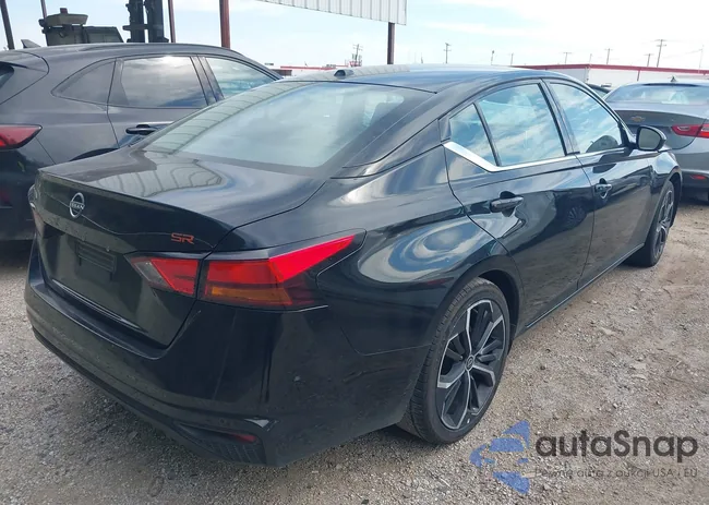 1N4BL4CV5RN361079: 43464062