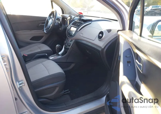 3GNCJPSB1GL204067: 43464071