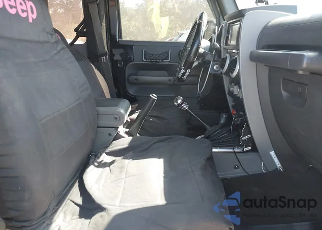 1J4FA54188L651629: 43464099