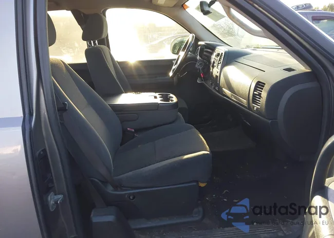 2GCEC19J871568090: 43464576