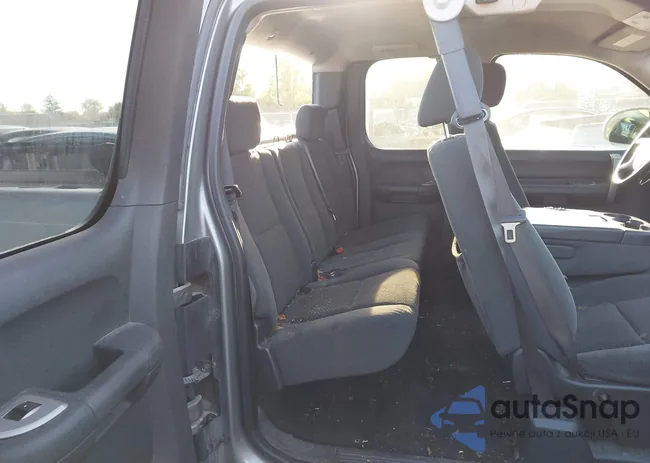 2GCEC19J871568090: 43464576