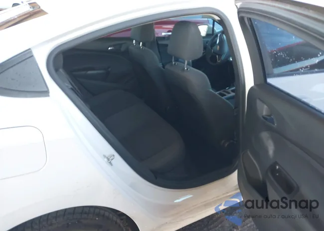 1G1BC5SM8H7111341: 43464777