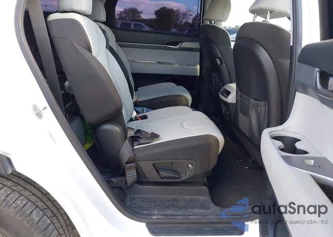 KM8R2DHE1MU295936: 43464802