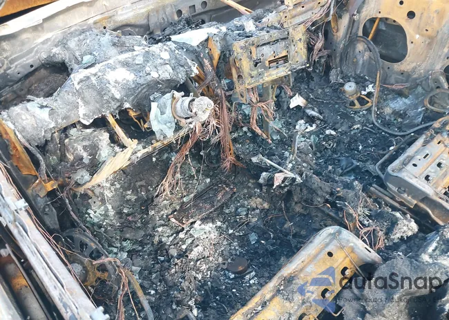 4T1BB46K49U070170: 43464873