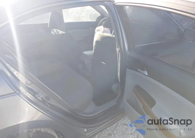 1HGCP2F75CA166426: 43464917