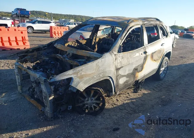 1C4PJLCB2LD653923: 43465022