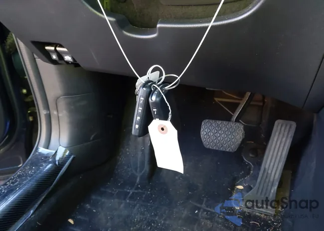 JM3KFBCM2M0446455: 43464164