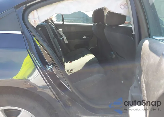 1G1PC5SB6F7178537: 43465829