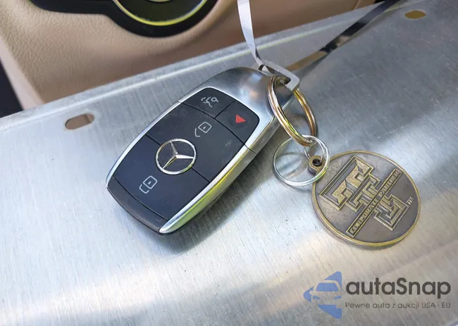 WDC0G8DB3LF734794: 43465143