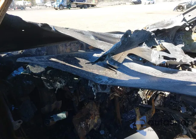 19UDE2F8XJA009636: 43465436