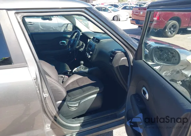 KNDJN2A25G7389656: 43465480