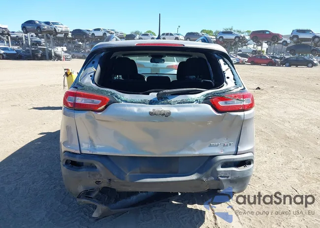 1C4PJLAB4FW596815: 43466781