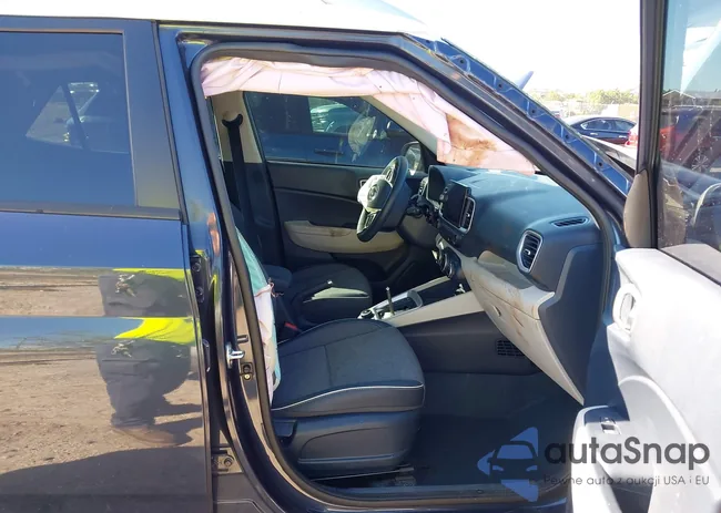 KMHRC8A36RU292325: 43466847