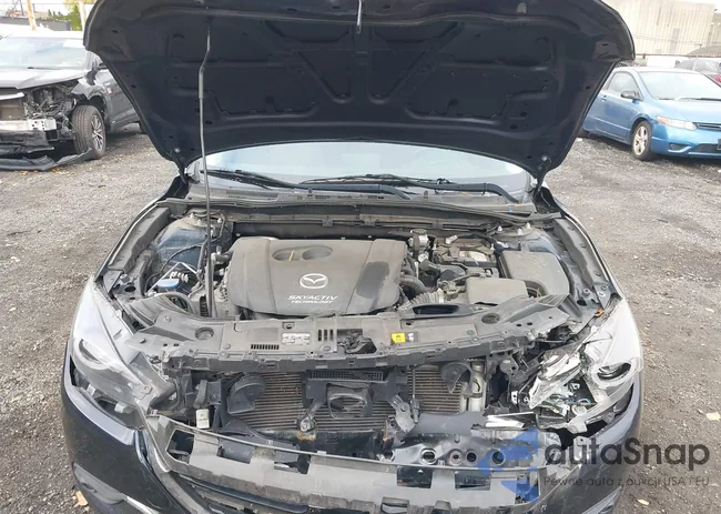 3MZBN1W35JM250766: 43467050