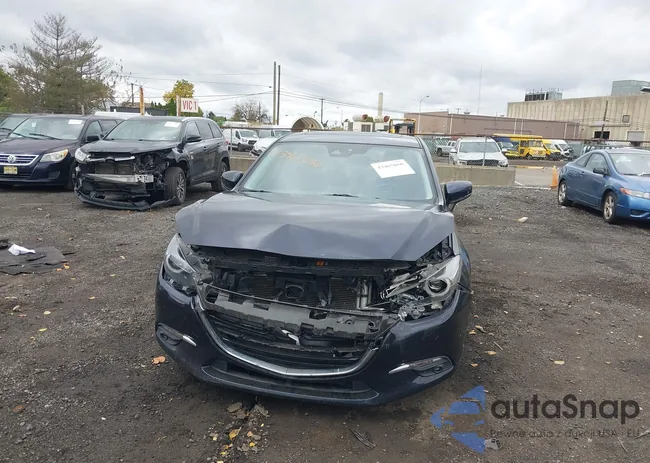 3MZBN1W35JM250766: 43467050