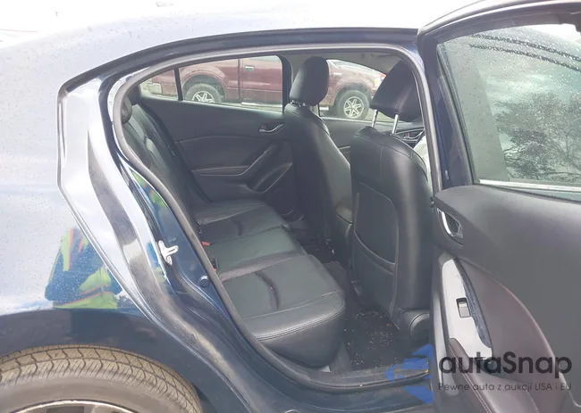 3MZBN1W35JM250766: 43467050