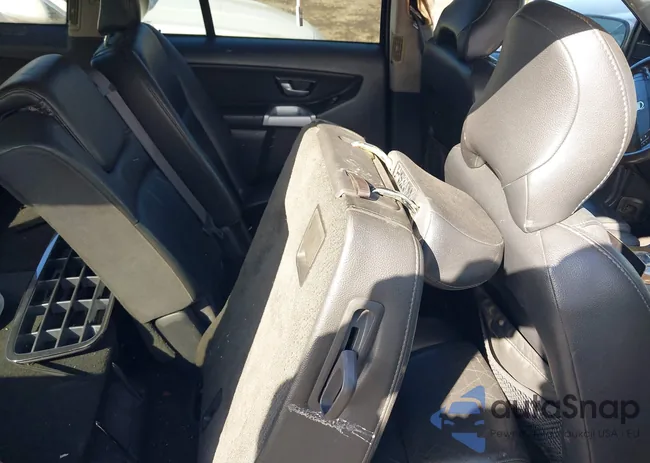 YV1CZ59H141095364: 43466263