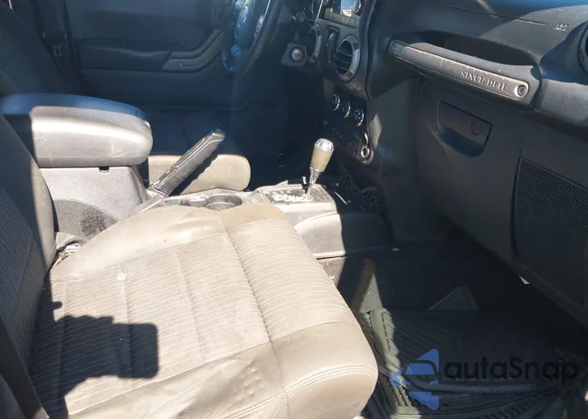 1C4BJWDG0CL215056: 43466284