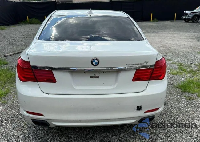 WBAKX6C59CC197233: 43466307