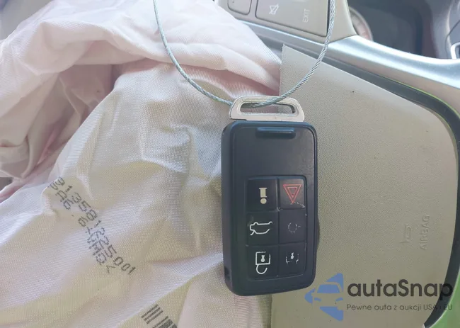 YV4952DL2D2404966: 43467675