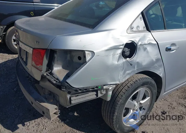 1G1PE5SC1C7134024: 43467744