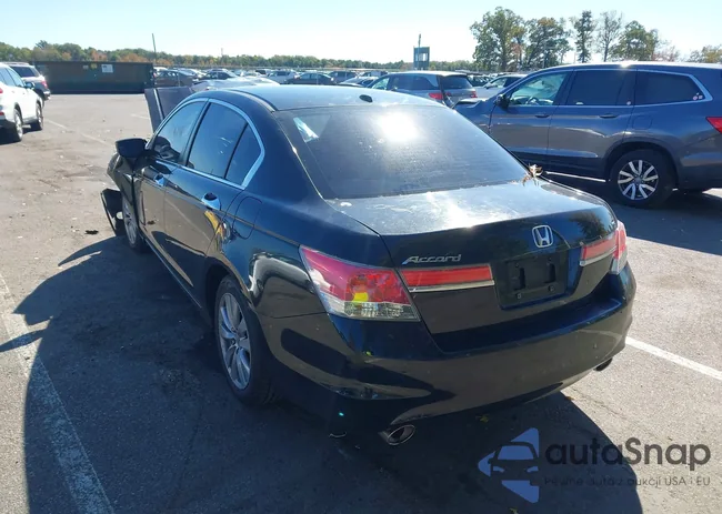 1HGCP3F89BA002447: 43467849