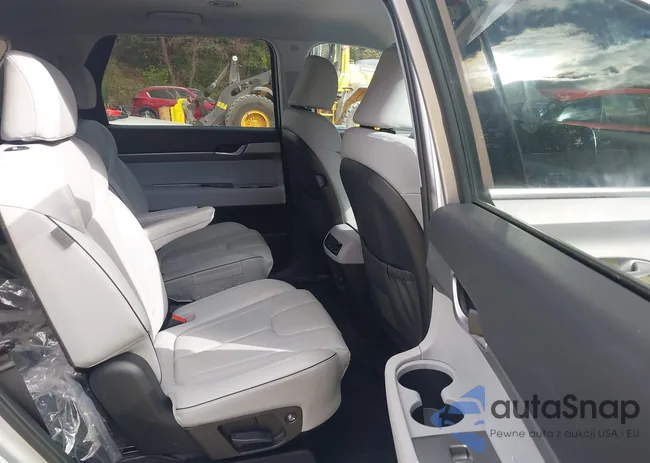 KM8R2DGE0PU594923: 43467853