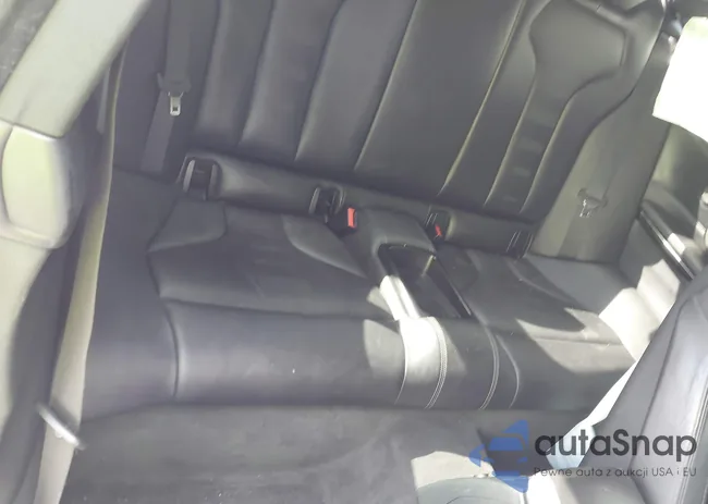 WBS3R9C59FF708826: 43467890