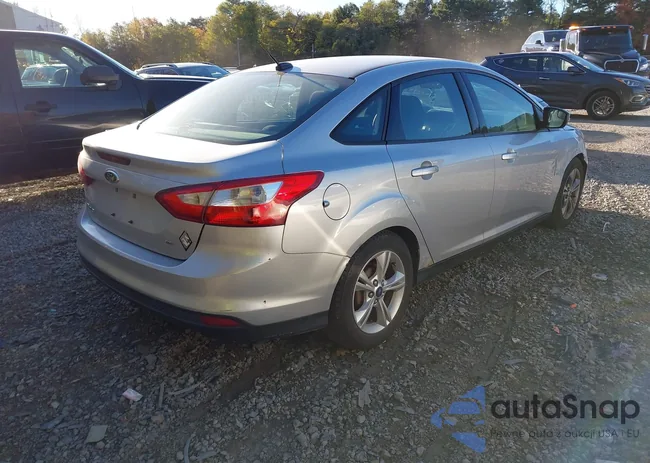 1FADP3F2XEL221141: 43467998