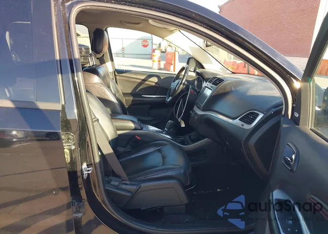 3C4PDDEG9HT593257: 43467128