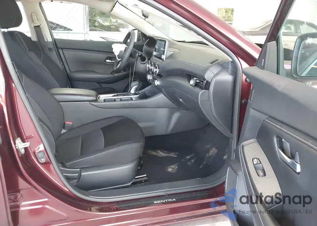 3N1AB8CV4MY273879: 43467152