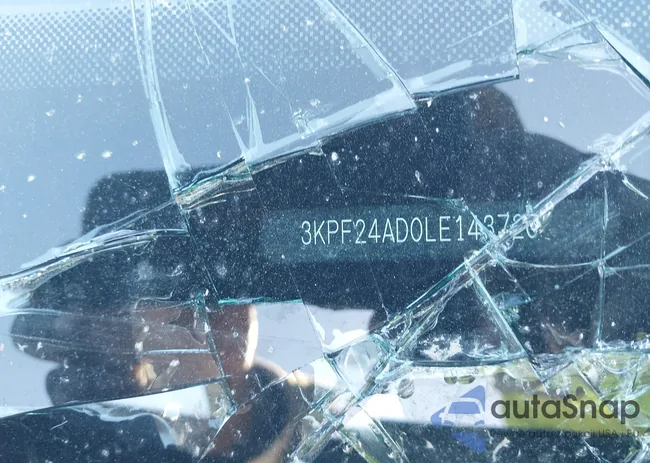 3KPF24AD0LE143720: 43467172
