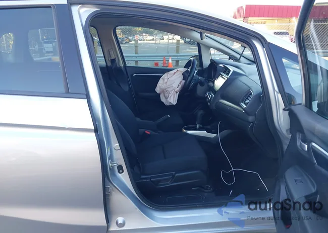 3HGGK5H80FM773834: 43467358