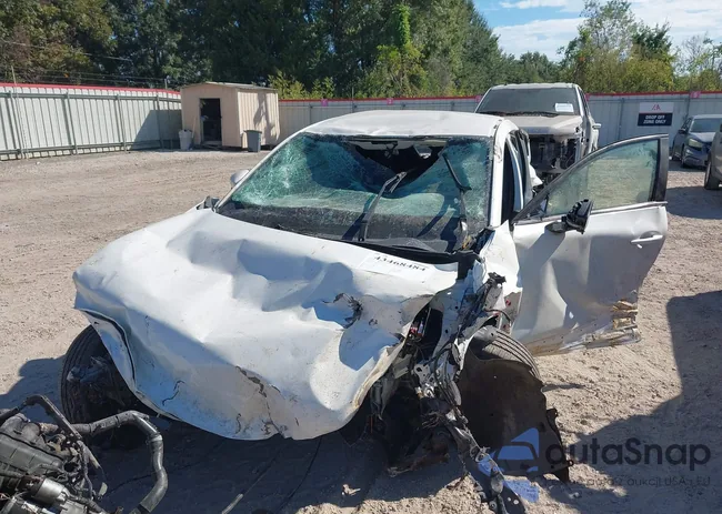 3MVDMBAM9RM617053: 43468484