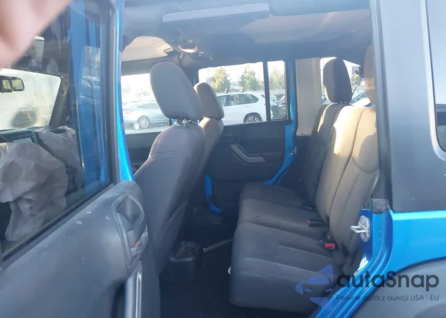 1C4BJWDG1GL166357: 43468573