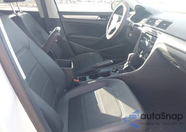 1VWAT7A33FC018221: 43468600