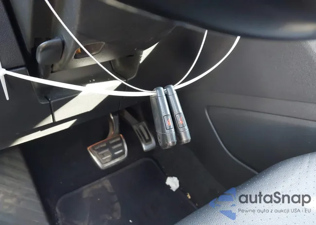 1V2PR2CA2JC558144: 43468651