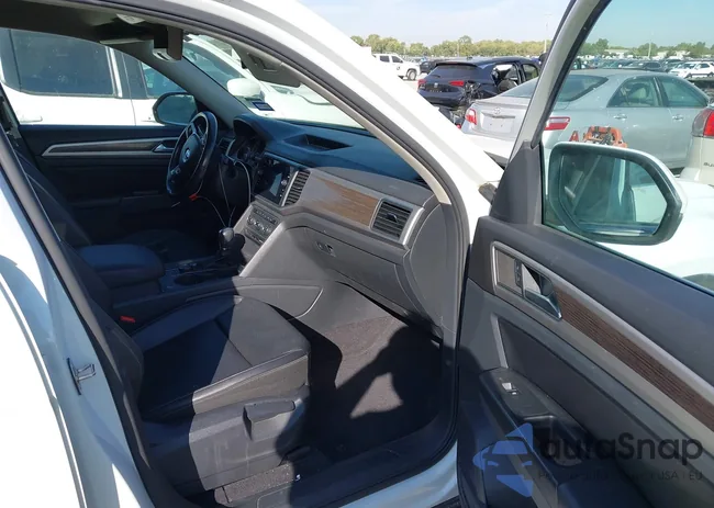 1V2PR2CA2JC558144: 43468651