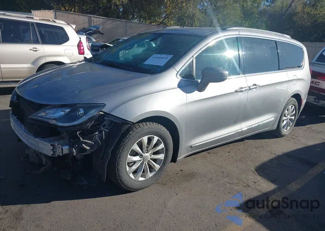 2C4RC1BG9HR523890: 43468828