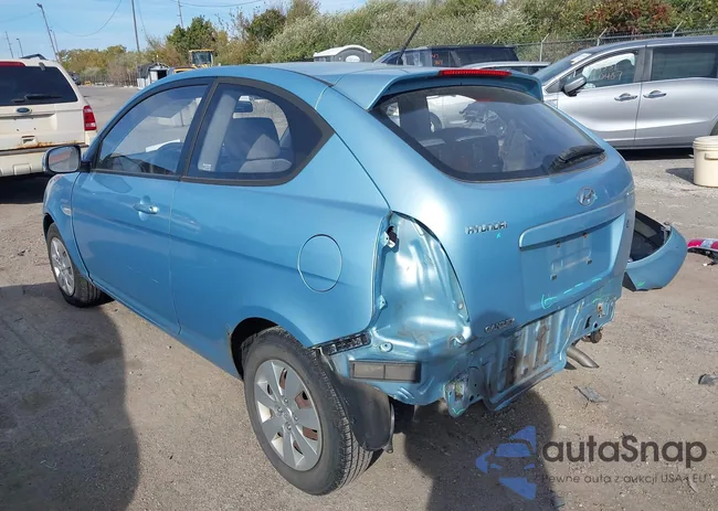 KMHCM3AC7AU158627: 43468149