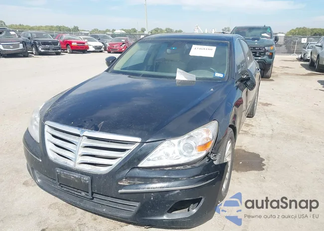 KMHGC4DE6BU117821: 43468180