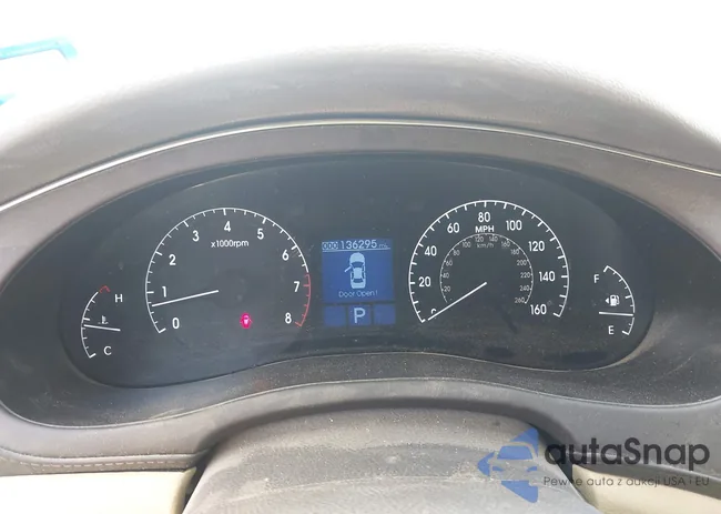 KMHGC4DE6BU117821: 43468180