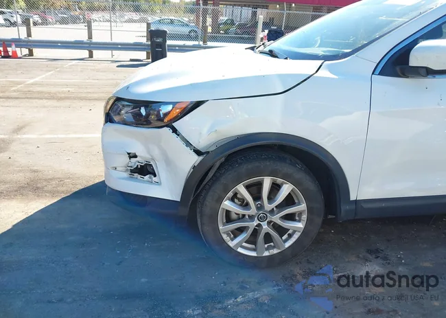 JN1BJ1AW0NW480840: 43468205