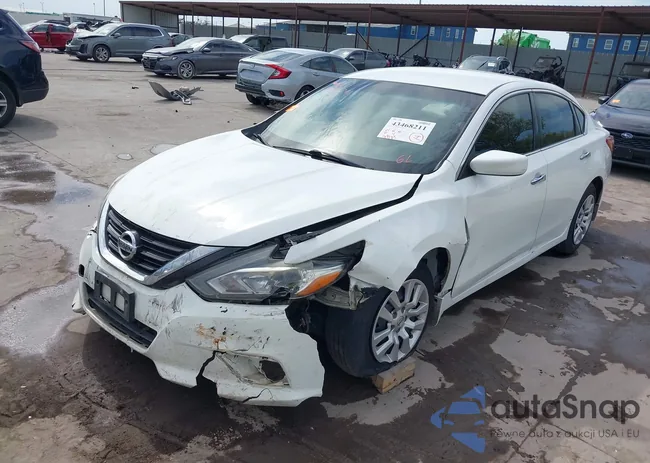 1N4AL3AP0JC275043: 43468211