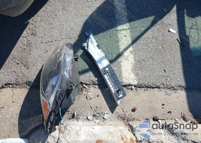 KNDJX3AA1J7593305: 43468344